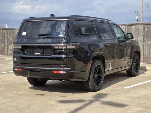 New 2026 Jeep Grand Wagoneer L Limited AWD/4WD image 4
