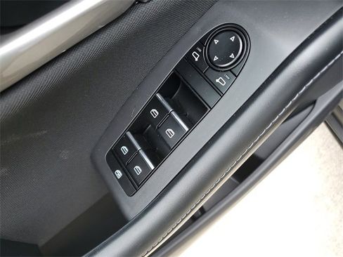 Used 2023 MAZDA CX-30 AWD 2.5 S image 20