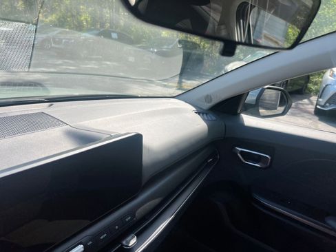 Used 2025 Kia K4 LXS image 30