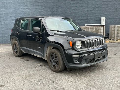 Used 2020 Jeep Renegade Sport w/ UConnect 7.0 Group image 2