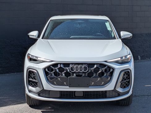 New 2026 Audi Q5 Premium Plus AWD/4WD image 2