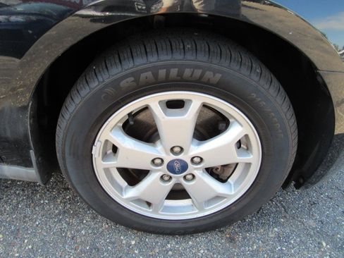 Used 2015 Ford Transit Connect XLT FWD image 12