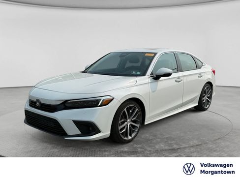Used 2023 Honda Civic Touring image 1