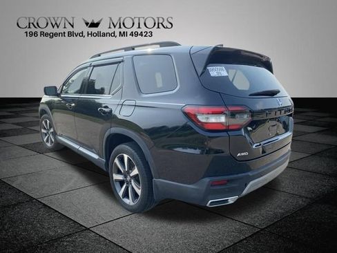 Used 2024 Honda Pilot Elite image 13