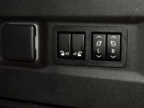 Certified 2021 Chevrolet Tahoe RST w/ Luxury Package image 23