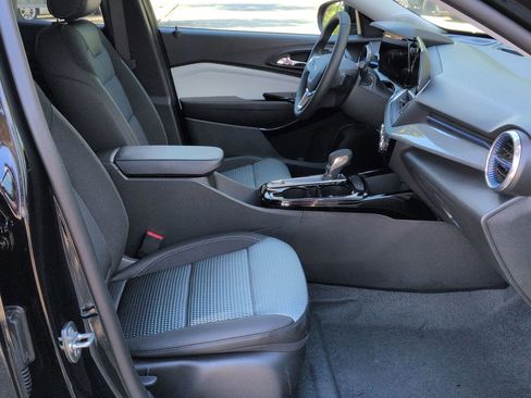 New 2026 Chevrolet Trax LT w/ Driver Confidence Package image 24