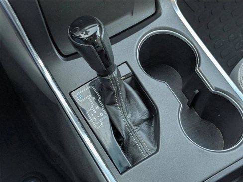 Used 2017 Toyota Camry LE image 12