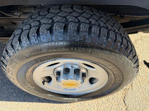 Used 2017 Chevrolet Express 3500 LT w/ LT Preferred Equipment Group image 33