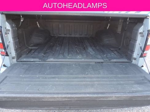Used 2022 Nissan Frontier Pro-X RWD image 13