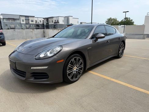 Used 2016 Porsche Panamera Edition w/ Premium Package Plus RWD image 3