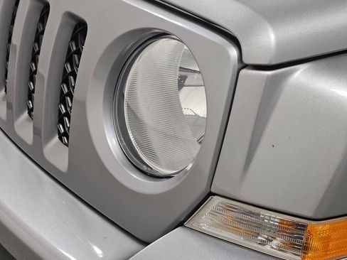 Used 2016 Jeep Patriot Sport w/ Power Value Group image 15