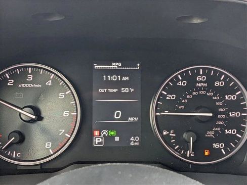 Used 2025 Subaru Outback Limited AWD/4WD image 10