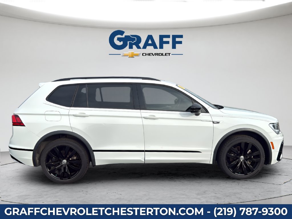Used 2021 Volkswagen Tiguan SE R-Line FWD image 9