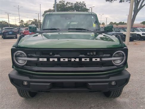 New 2025 Ford Bronco Outer Banks image 10