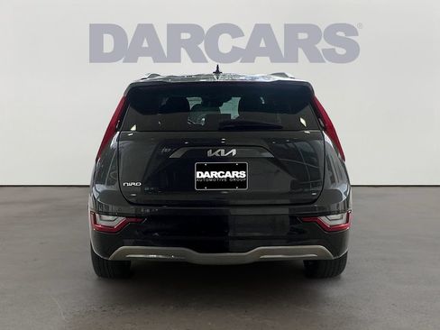 Used 2023 Kia Niro Wave w/ Wave Preserve Package FWD image 6