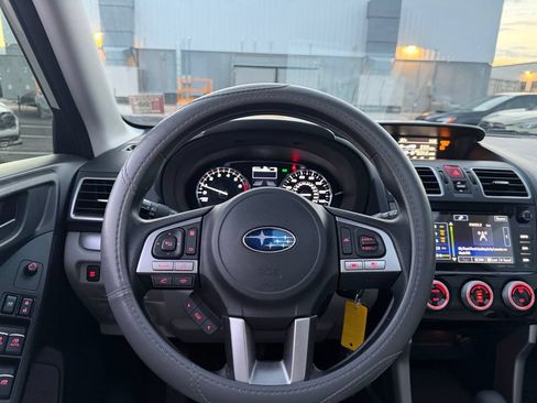 Used 2018 Subaru Forester 2.5i Premium AWD/4WD image 8