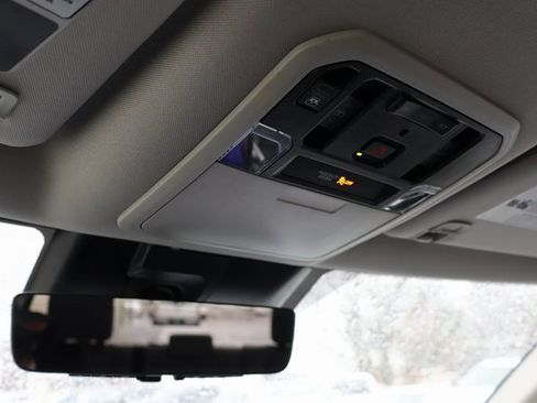 Used 2023 Toyota Tundra Limited image 29