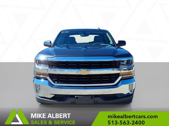 Used 2017 Chevrolet Silverado 1500 LT w/ All Star Edition RWD image 2