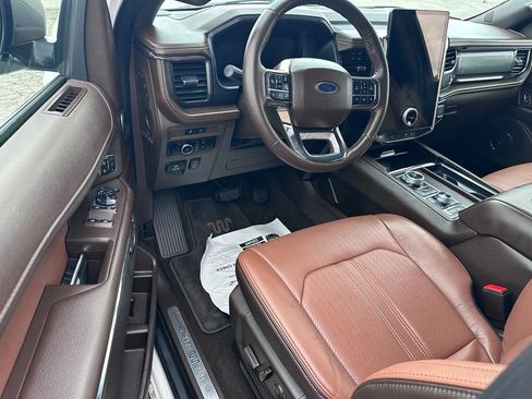 Used 2024 Ford Expedition King Ranch AWD/4WD image 13