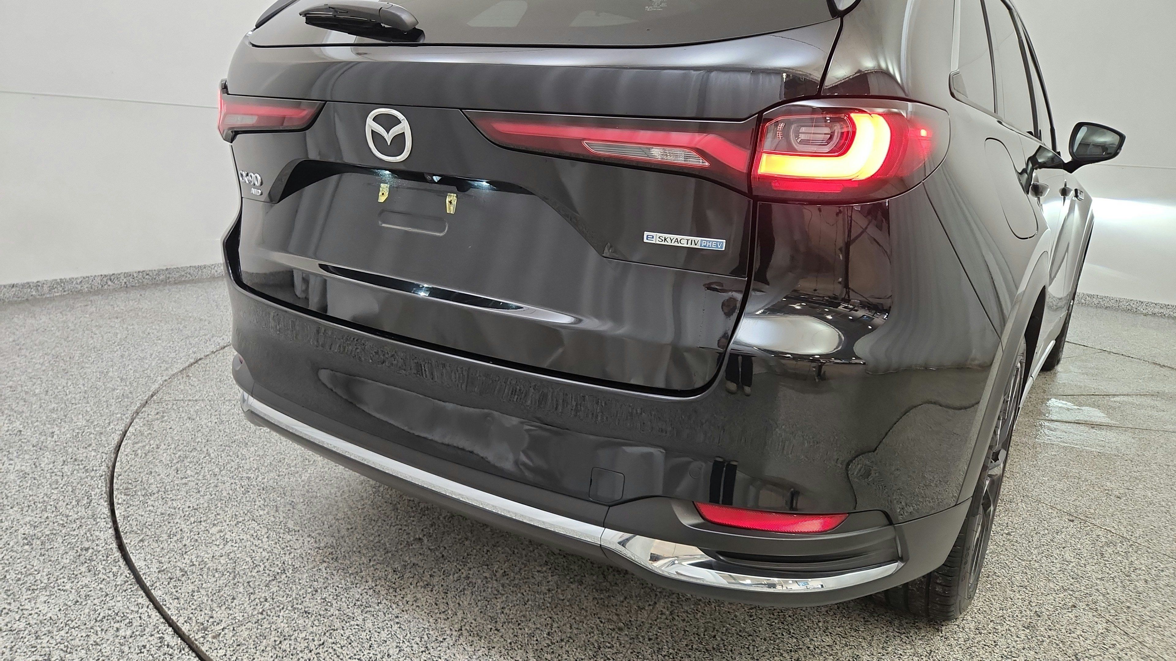 Used 2024 MAZDA CX-90 Plug-In Hybrid w/ Premium Pkg AWD/4WD image 31