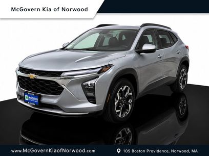 Used 2024 Chevrolet Trax LT w/ Sunroof Package