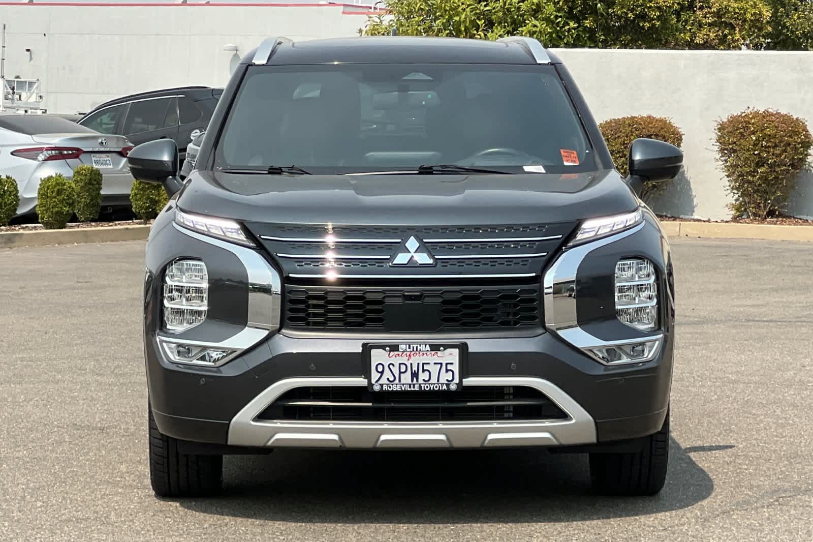 Used 2024 Mitsubishi Outlander SEL FWD image 10