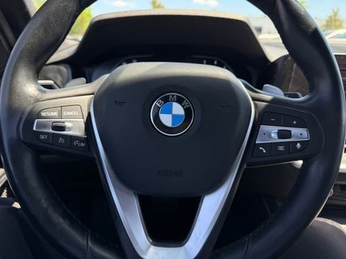 Used 2022 BMW 330i Sedan w/ Driving Assistance Package image 21