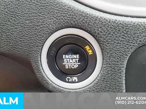 Used 2023 Dodge Charger SXT image 26