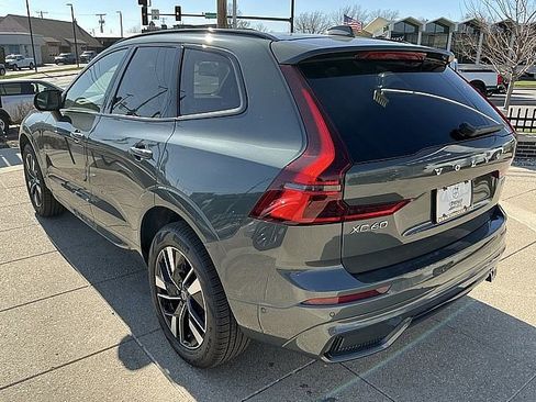 New 2026 Volvo XC60 B5 Plus w/ Climate Package image 10