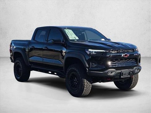 New 2026 Chevrolet Colorado ZR2 w/ ZR2 Bison Edition image 7