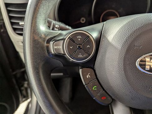 Used 2016 Kia Soul image 20