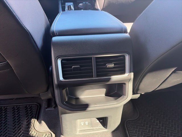 Used 2024 Volkswagen Atlas Cross Sport SE AWD/4WD image 19