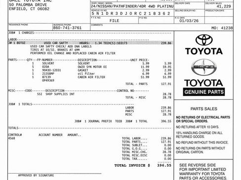 Used 2024 Nissan Pathfinder Platinum w/ Black Appearance Package image 11