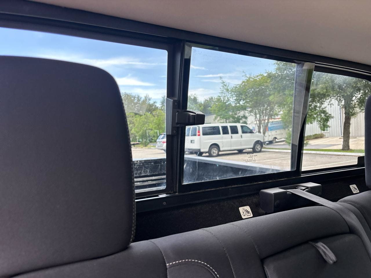 Used 2018 Nissan Titan SV RWD image 29
