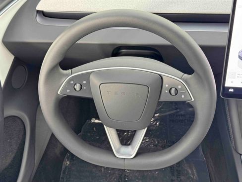 Used 2024 Tesla Model 3 Long Range image 19