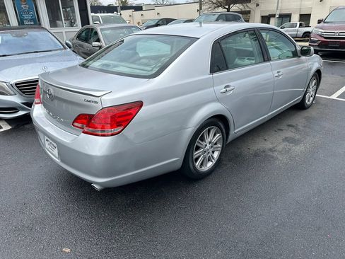 Used 2006 Toyota Avalon Limited image 6