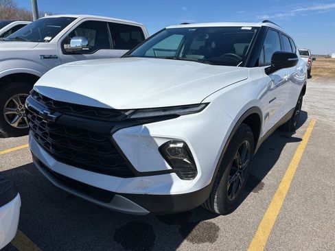 Used 2024 Chevrolet Blazer LT w/ Midnight/Sport Edition image 12