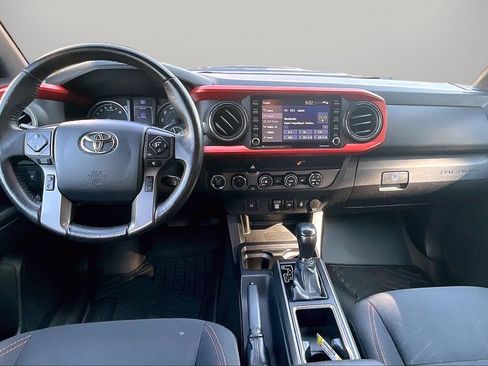 Used 2020 Toyota Tacoma TRD Sport AWD/4WD image 15