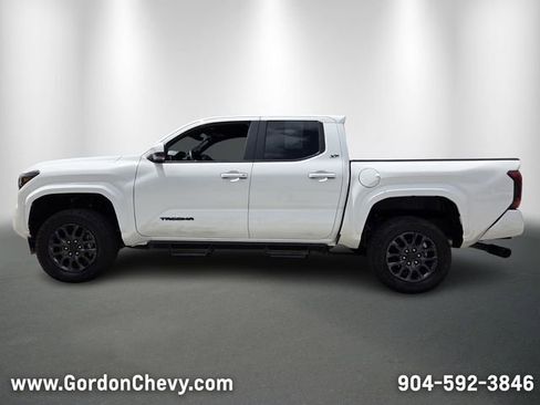 Used 2024 Toyota Tacoma SR5 RWD image 2