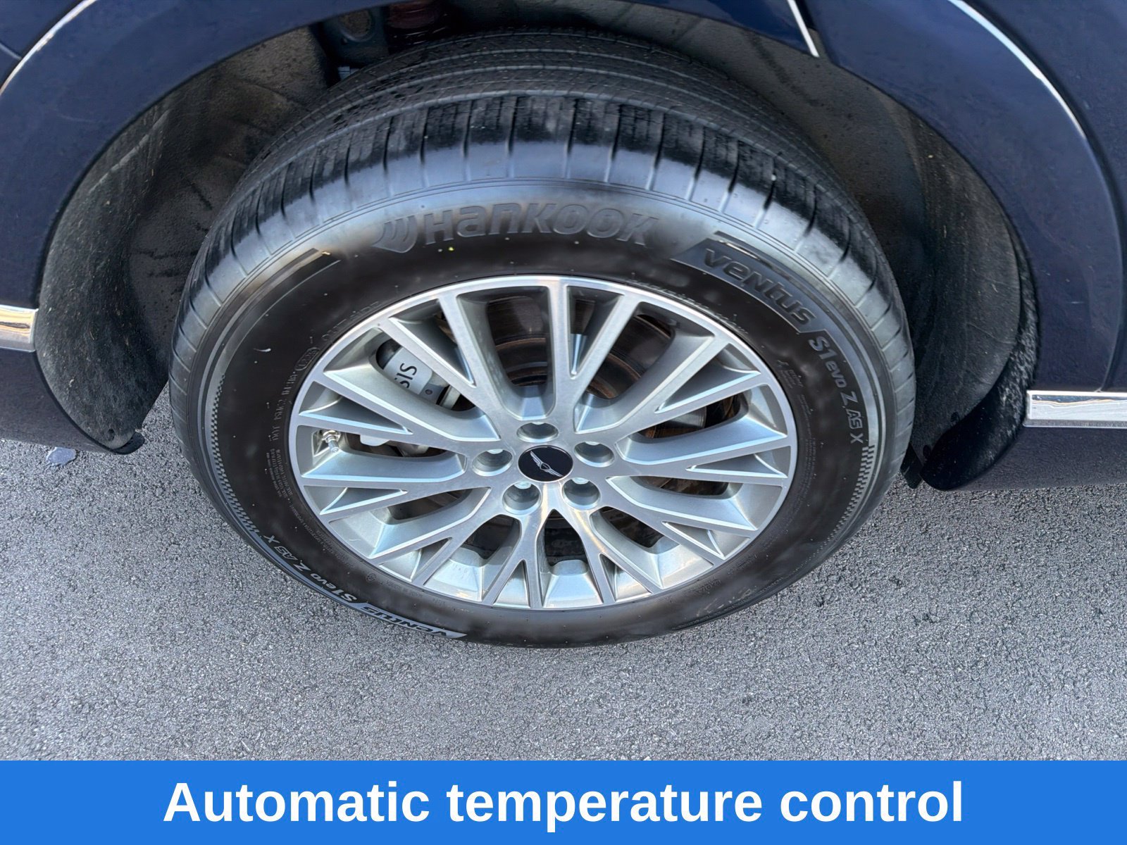 Used 2025 Genesis GV80 2.5T Standard AWD/4WD image 29