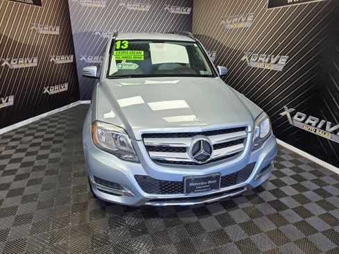Used 2013 Mercedes-Benz GLK 350 4MATIC image 5