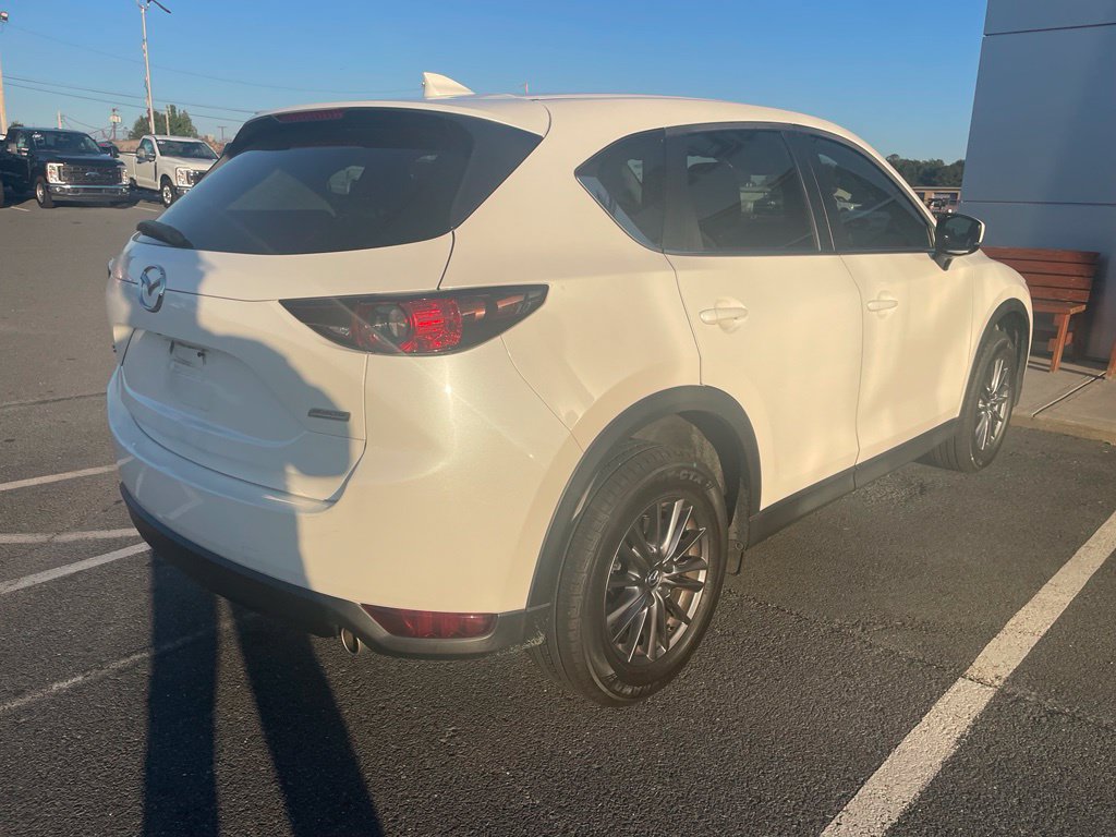 Used 2019 MAZDA CX-5 Sport w/ I-ACTIVSENSE Package FWD image 4