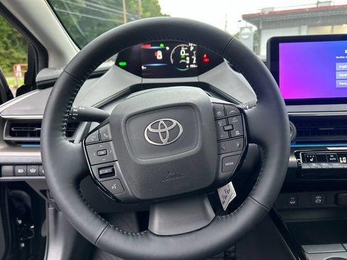 New 2027 Toyota Prius XLE AWD/4WD image 14