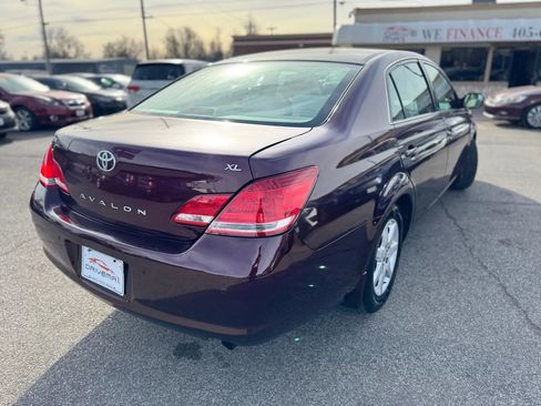 Used 2006 Toyota Avalon XL image 4