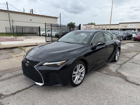 Used 2021 Lexus IS 300 AWD w/ Comfort Package image 1