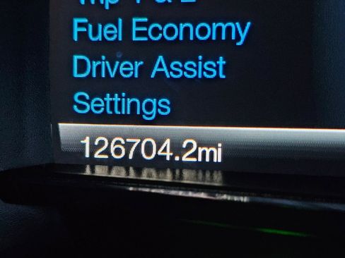 Used 2017 Ford Explorer XLT w/ Equipment Group 202A image 37