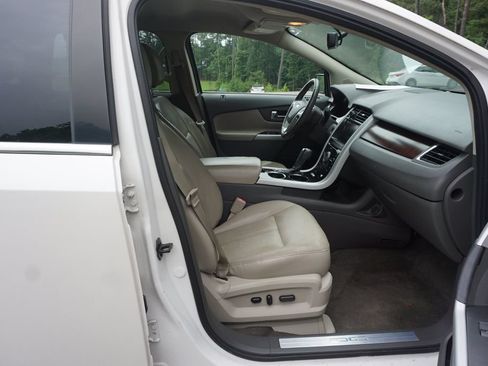 Used 2014 Ford Edge Limited w/ Driver Entry Package FWD image 15