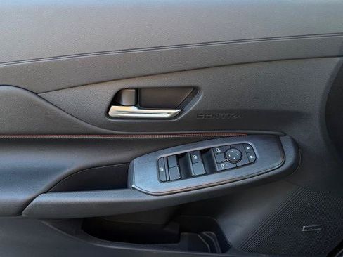 New 2026 Nissan Sentra SR w/ SR Premium Package FWD image 20