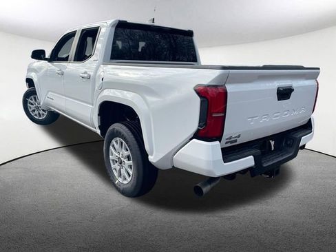 New 2026 Toyota Tacoma SR5 image 8