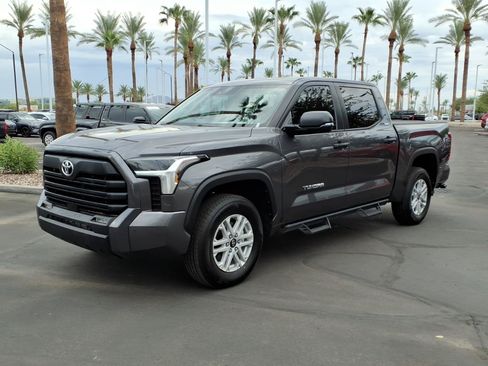 Used 2024 Toyota Tundra SR5 w/ SR5 Convenience Package AWD/4WD image 8
